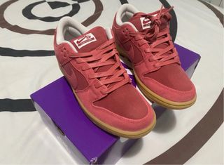 Nike SB Dunk Low Adobe