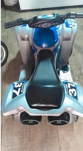 Quad eléctrico infantil 6V