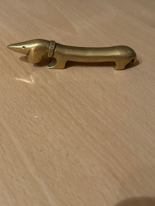 Sacacorchos Perro 1947