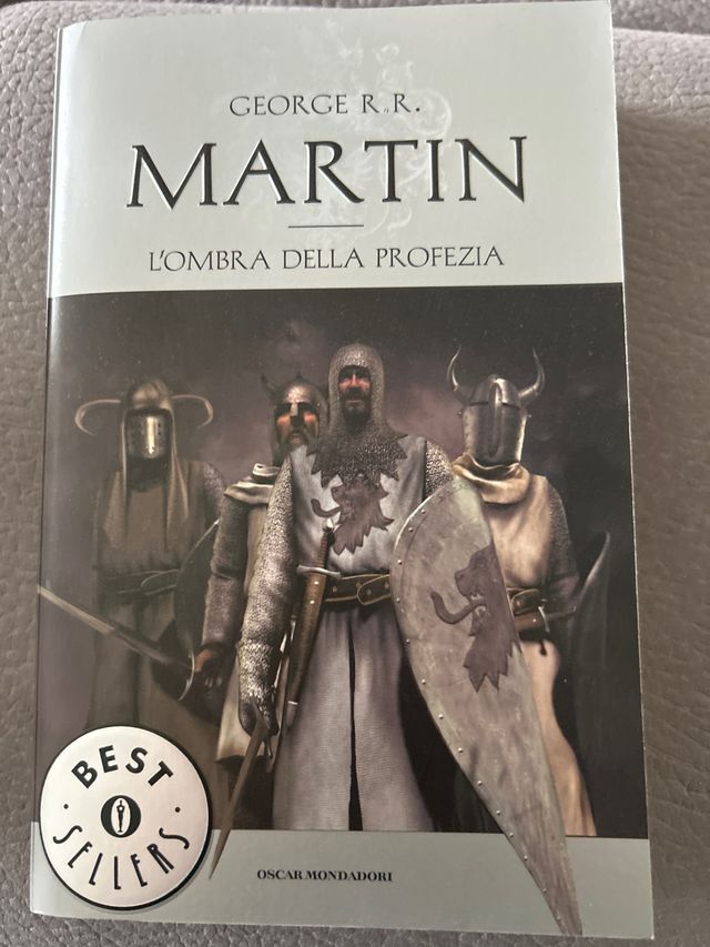 Trono di spade - vol. L'ombra della profezia. 