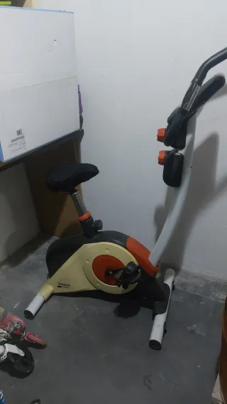 Bicicleta Estática Reebok