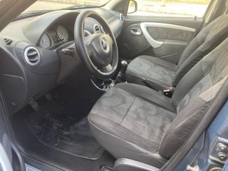 Dacia Sandero 2009