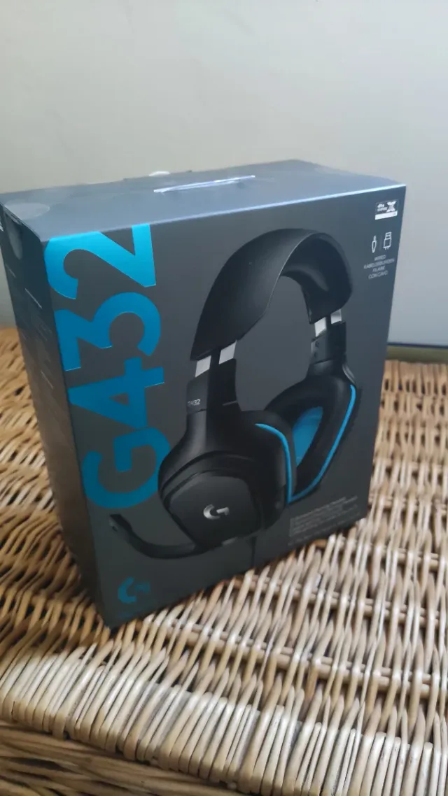 Auriculares Logitech G432 sin abrir