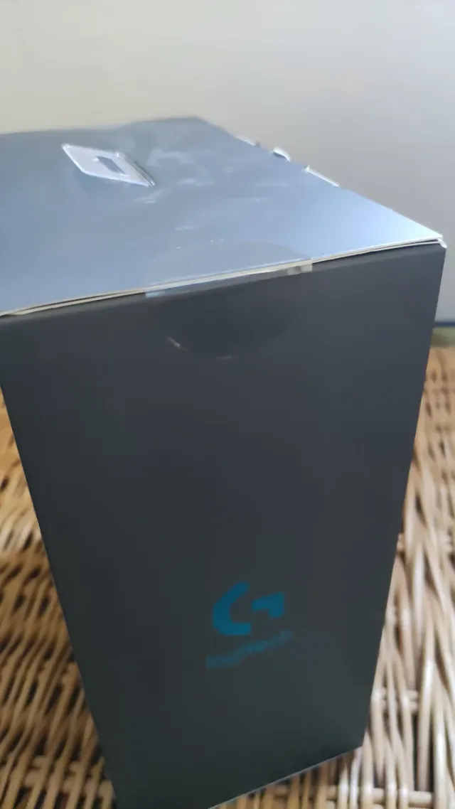 Auriculares Logitech G432 sin abrir