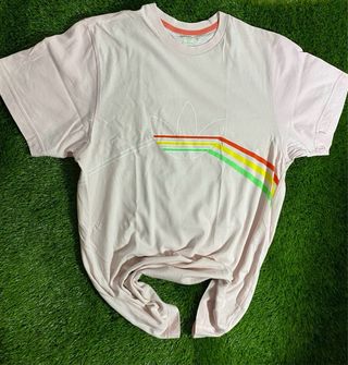 Camiseta vintage rosa de los años 2000 de ADIDAS,