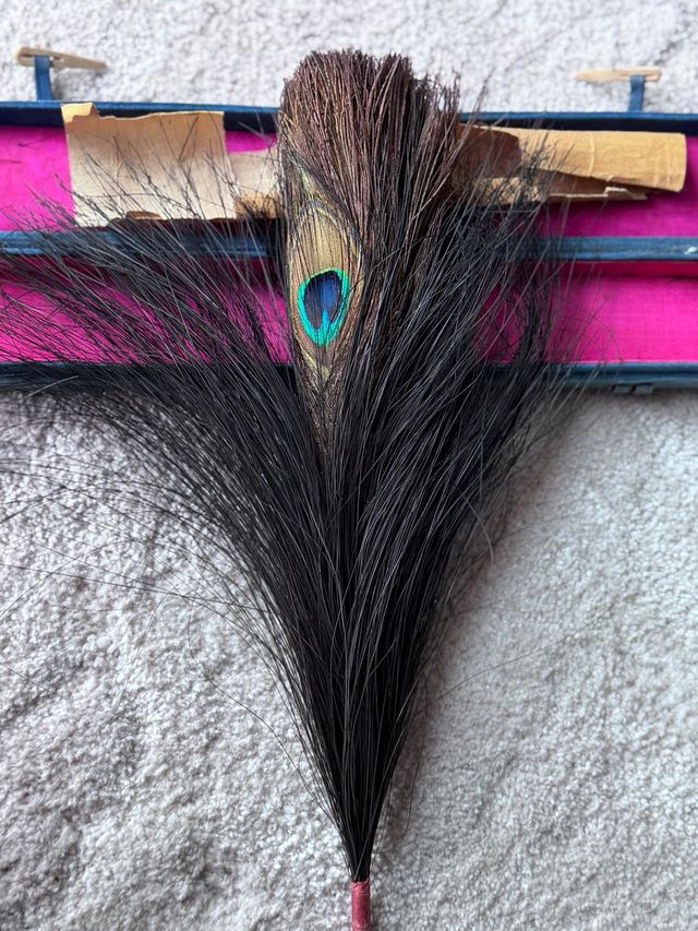 Ventaglio cerimoniale cinese a forma di pavone con custodia