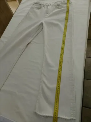 Pantalón Zara Blanco Talla 40