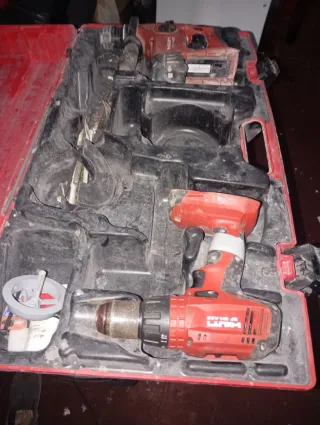 Maleta Hilti con taladro y martillo