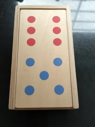 Dominó de madera para niños