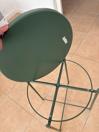 Mesa auxiliar redonda verde