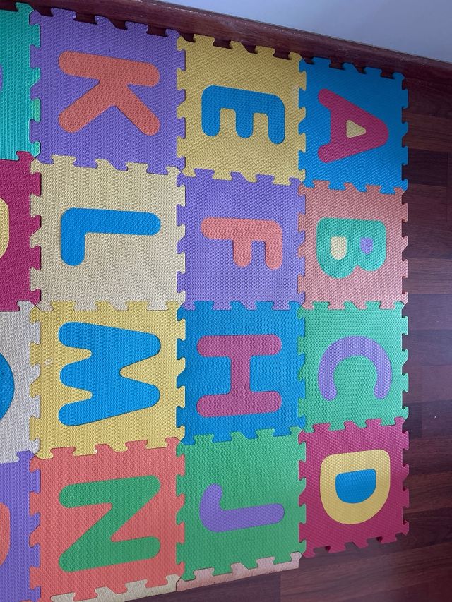 Alfombra Puzzle Abecedario Niños