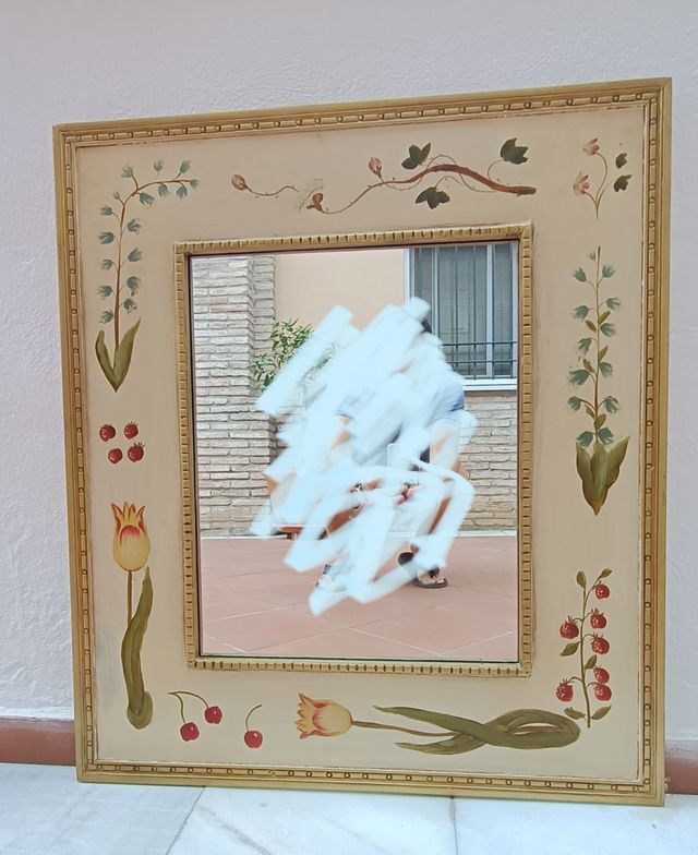 Silla de oficina roja y negra