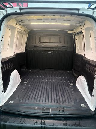 Citroen Berlingo 2021 119.642KM