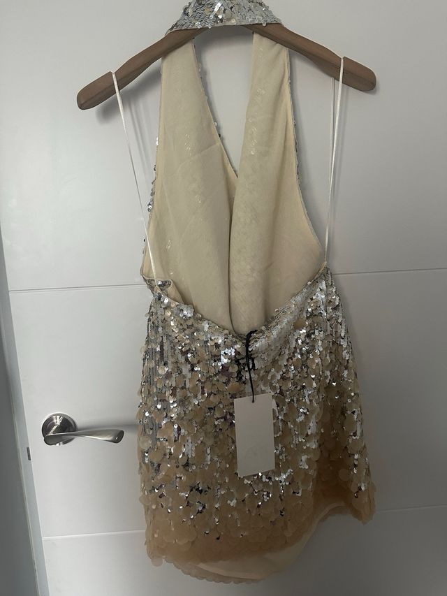 Vestido Zara lentejuelas plateadas talla M