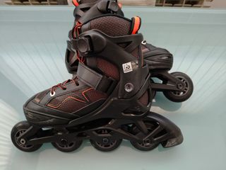 Patines en línea Oxelo negros y naranjas