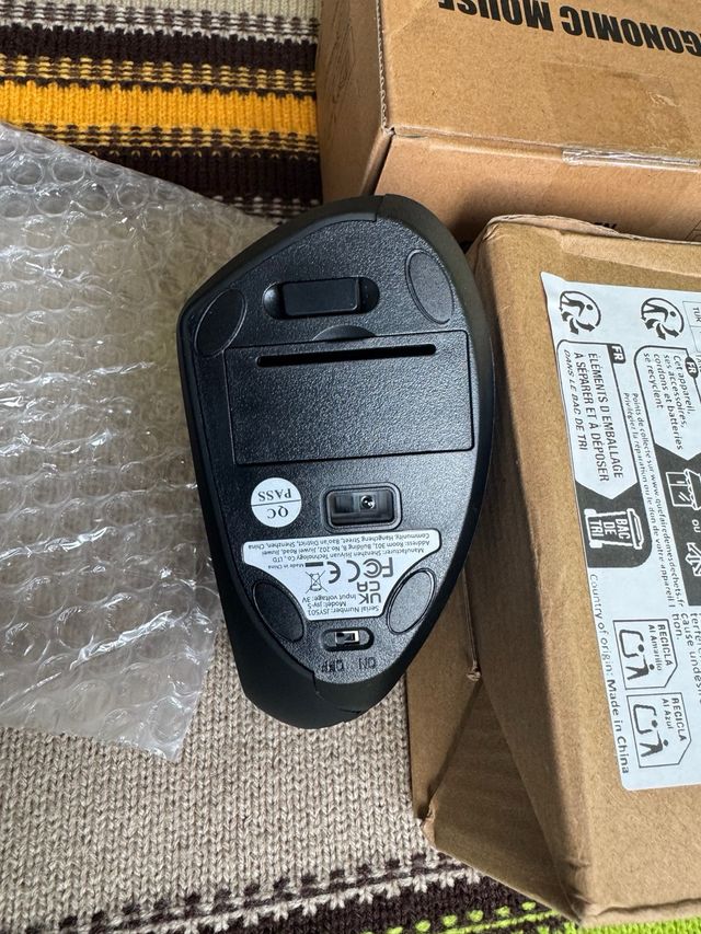 Mouse Ergonomico Vertical 5D Nuovo: 2pezzi