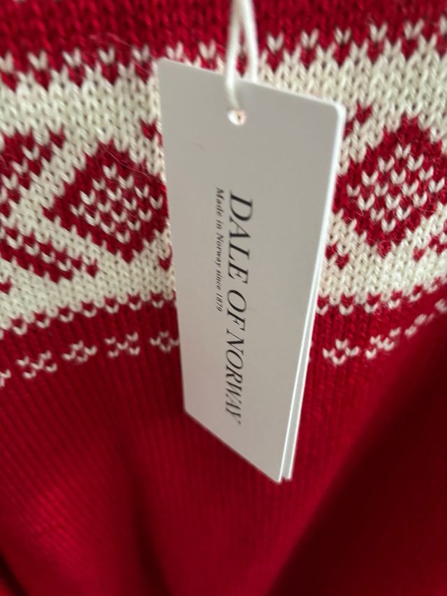 Suéter Dale of Norway Rojo y Blanco Talla L