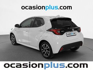 Toyota Yaris 1.5 120H Business Plus 85 kW (116 CV)