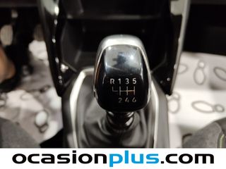 Peugeot 2008 PureTech 100 S&S Active 75 kW (100 CV)