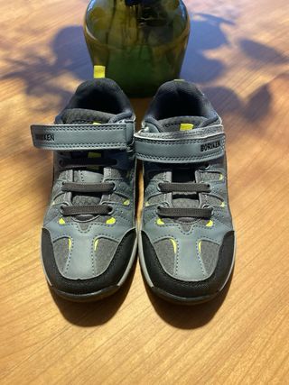 Zapatillas trekking niño Talla 30