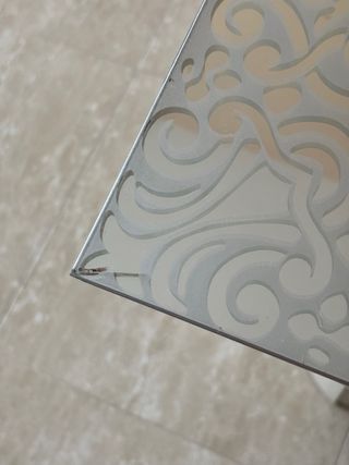 Espejo decorativo para baño.