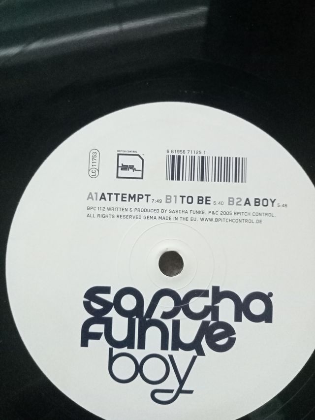 Sascha Funke - Boy