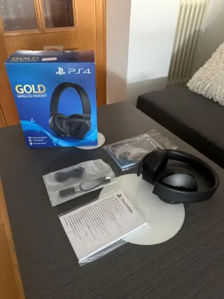 Sony Gold Auriculares Wireless 7.1 para PS4/PC