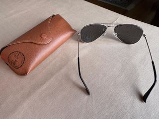 Gafas de sol Ray-Ban para niño Aviator RJ9506S