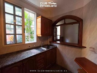 Casa adosada en venta en La Salud - Perú - Buenavista en Santa Cruz de Tenerife