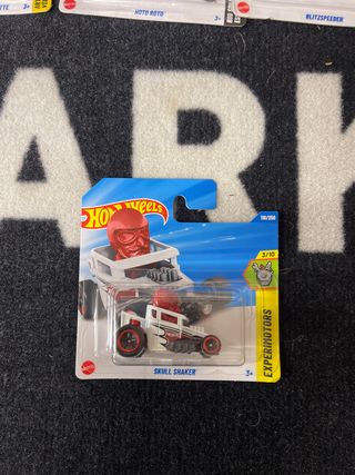 Hot Wheels Skull Shaker 118/250