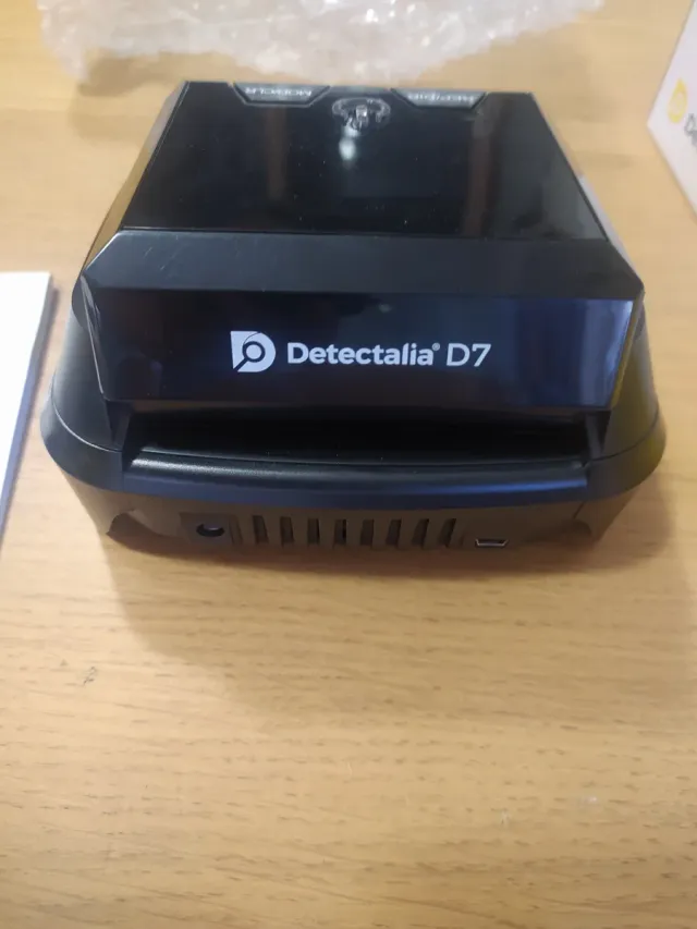 Rilevatore banconote false Detectalia con batteria