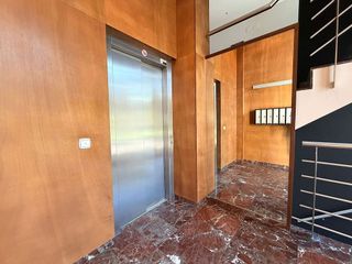 Piso en alquiler en Viesques en Gijón
