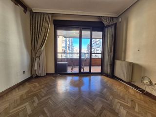 Piso en venta en Pº Zorrilla - Cuatro de Marzo en Valladolid