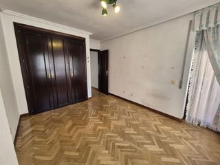 Piso en venta en Pº Zorrilla - Cuatro de Marzo en Valladolid