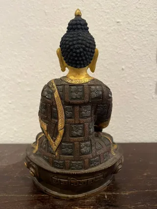 Buda Shakyamuni tibetano bronce