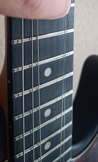 Guitarra EKO Tero Relic Sunburst