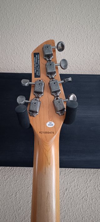 Guitarra EKO Tero Relic Sunburst