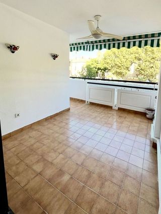 Piso en venta en La Carihuela en Torremolinos