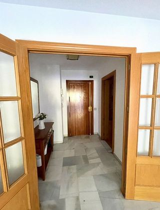 Piso en venta en La Carihuela en Torremolinos
