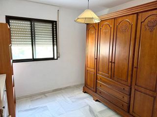 Piso en venta en La Carihuela en Torremolinos