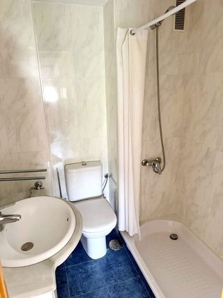 Piso en venta en La Carihuela en Torremolinos