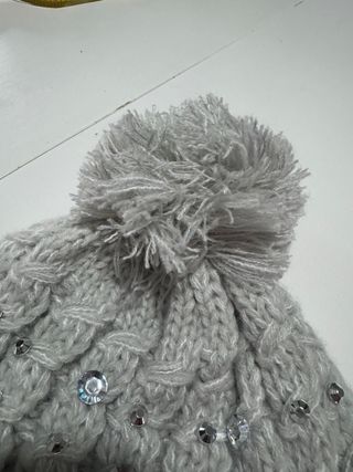 Berretto lana con brillantini grigio/argento