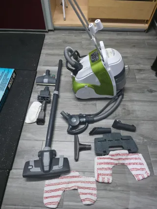 Polti Único Aspirador y Limpiador Vapor
MCV70.