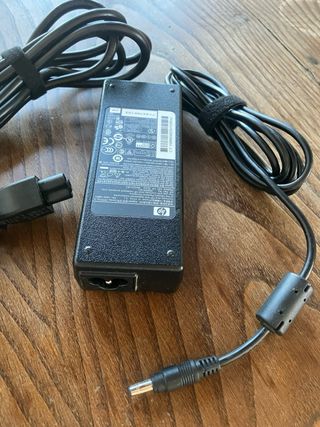 Cargador HP Original Portátil