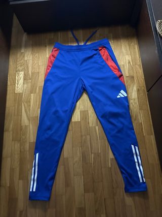 Pantaloni Adidas Blu e Rossi