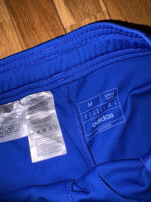 Pantaloni Adidas Blu e Rossi