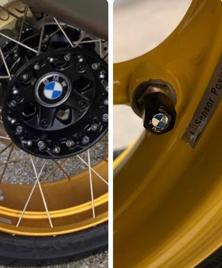 2 Tapas Moto Logo BMW + 2 Tapones Válvula