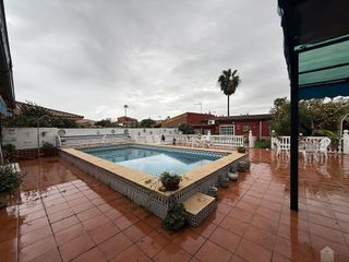 Chalet en venta en Oromana en Alcalá de Guadaira