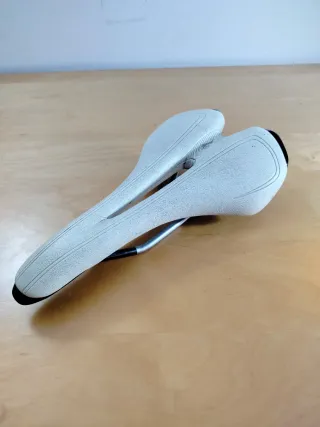 Sillín de bici Specialized Toupe RBX Gel Blanco