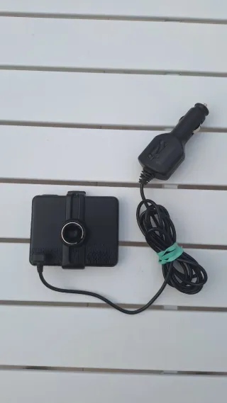 GPS Garmin Nuvi con cargador